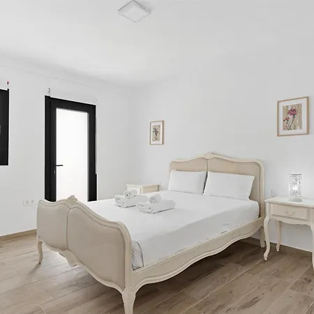 U-nique House Reina Juliana Malaga