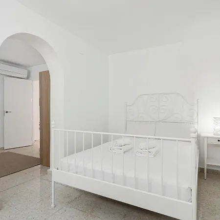U-nique House Reina Juliana * Malaga